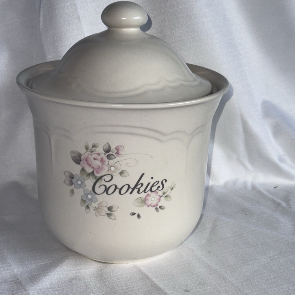 Pfaltzgraff Tea Rose Cookie Jar Canister With Lid 2.5 Quart 507 Granny Cottage